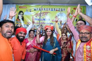 विजयादशमी का पर्व हमें अपने अंदर निहित अहंकार को दूर कर सबकी सेवा,सत्कार एवं भाईचारे के लिए प्रेरित करता है : भावना बोहरा IMG 20251003 WA0006