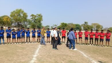 पीएम श्री जवाहर नवोदय विद्यालय उड़ियाकला में फीफा फुटबॉल वितरण कार्यक्रम का हुआ आयोजन 24