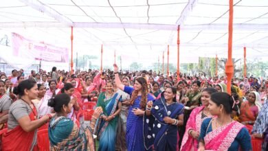 अंतरराष्ट्रीय महिला दिवस के अवसर पर आयोजित महतारी वंदन सम्मेलन में विधायक भावना बोहरा ने किया महिलाओं का अभिनंदन IMG 20260308 WA0029