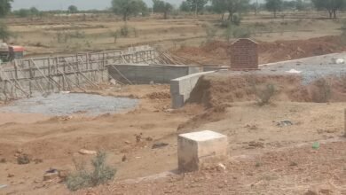 मनरेगा के 18 लाख पर बड़ा सवाल: बड़ौदकला में निर्माणाधीन चेकडेम पर अनियमितताओं के आरोप, जांच तक भुगतान रोकने की मांग IMG 20260330 WA0033